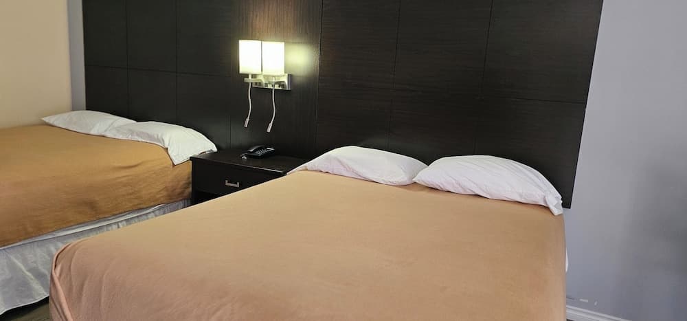 Town N Country Motor Inn