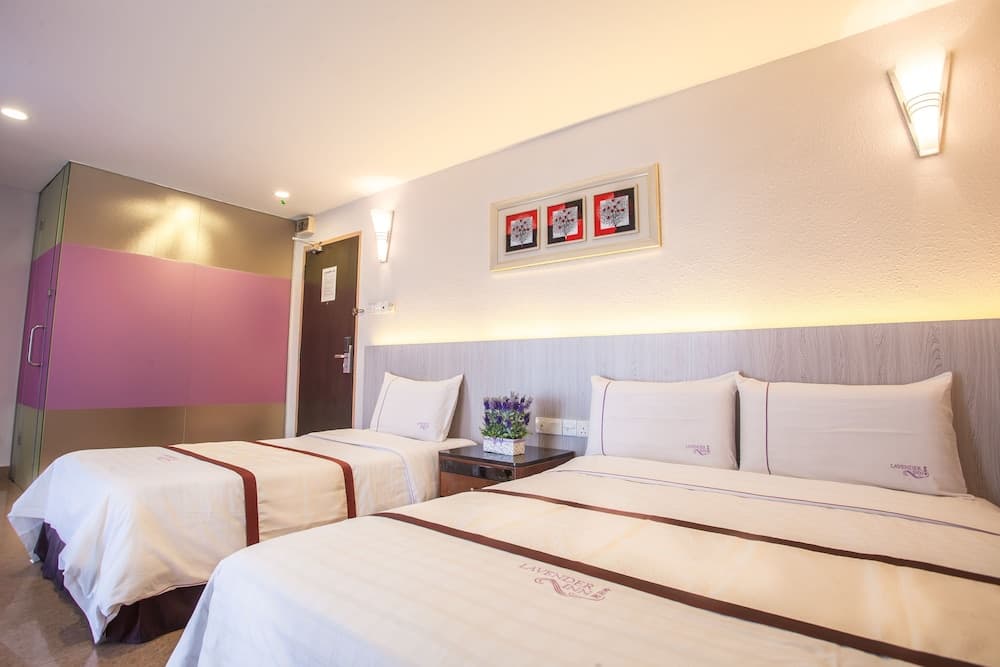 Lavender Inn Nusa Bestari