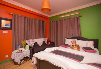 BLUE MOUNTAIN HOME STAY