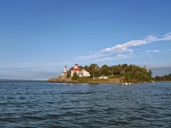 Bruce Bay Cottages & Lighthouse
