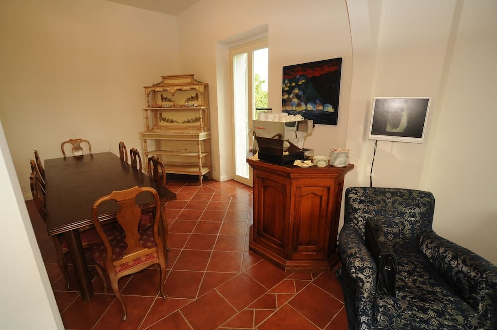 La Locanda di Adele - Il Giardinetto B&B