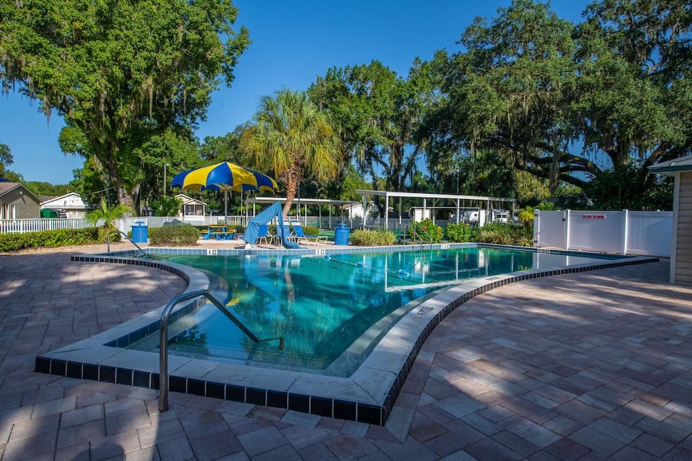 Tampa East RV Resort- Campground
