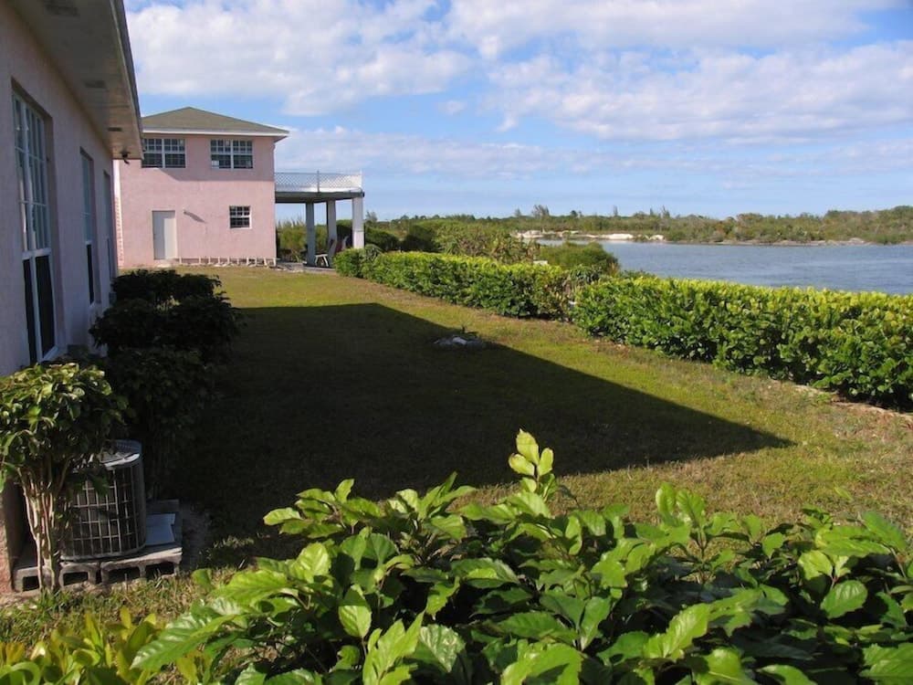 Love At First Sight Hotel