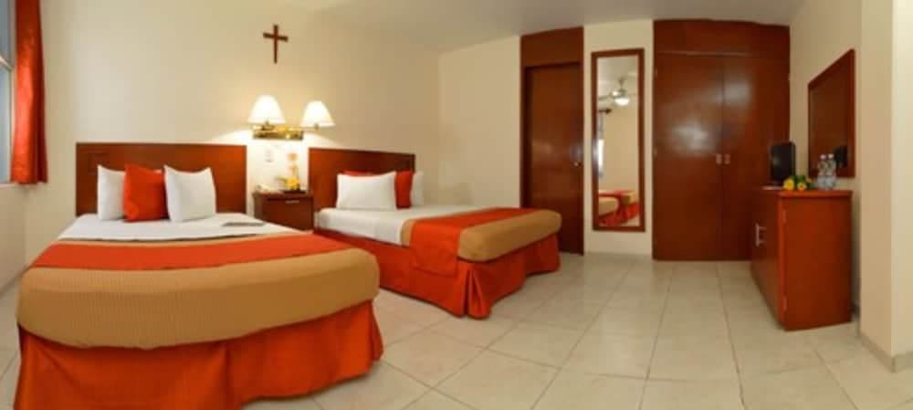 Hotel Elizabeth Ciudad Deportiva