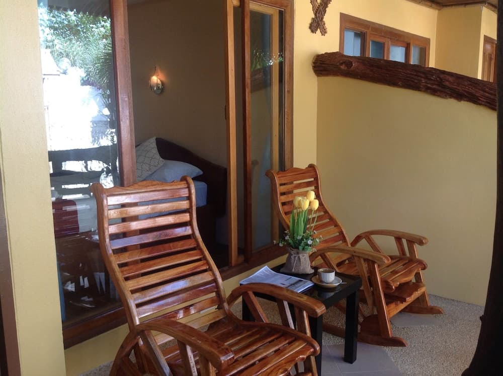 Ruan Mai Naiyang Beach Resort