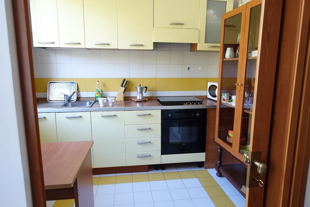 Elias Bed & Breakfast