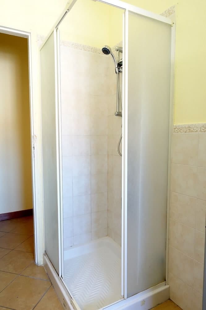 Elias Bed & Breakfast