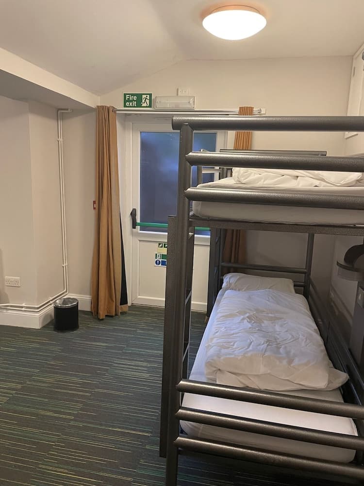 YHA Cheddar - Hostel