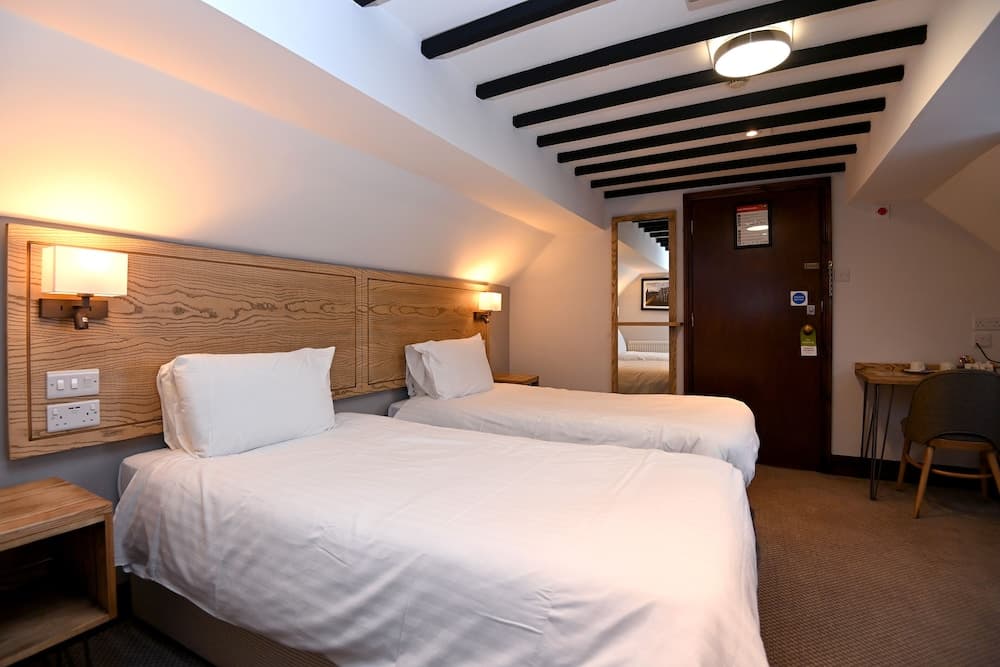 Swan, Thatcham by Marston’s Inns