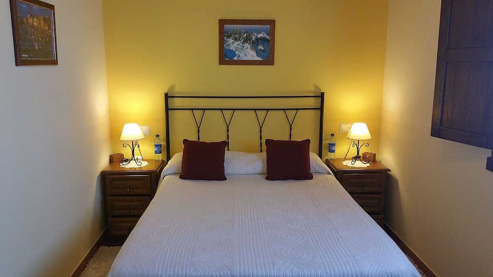 Casa De Aldea El Frade