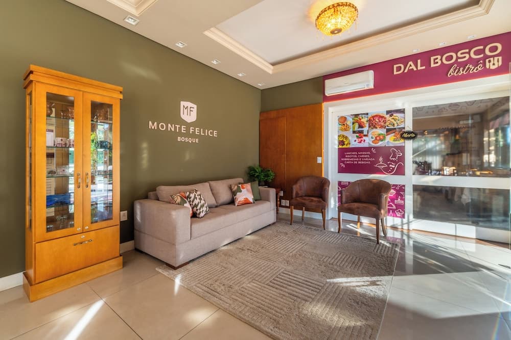 Hotel Monte Felice Bosque