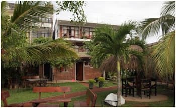 Thumbelina Apartments