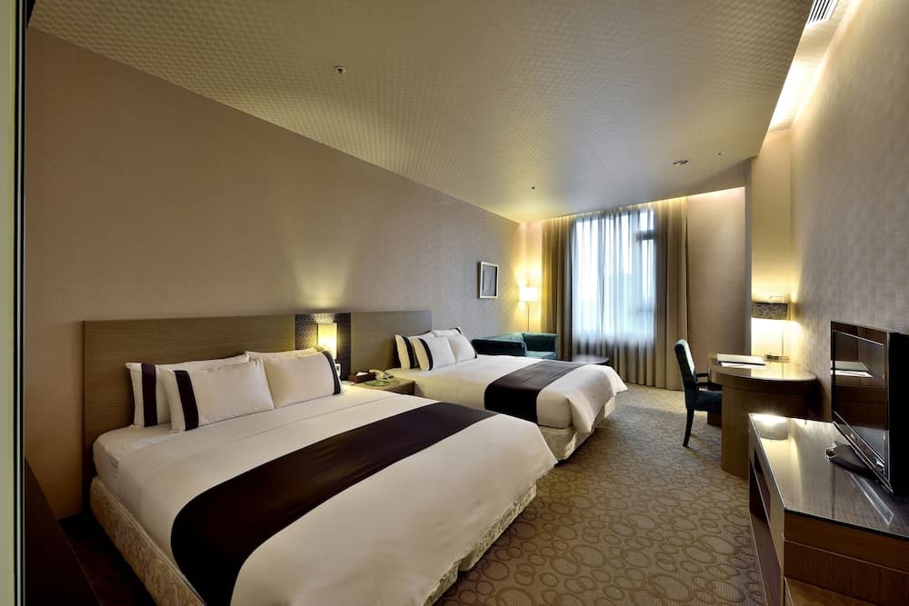 Shinkansen Grand Hotel