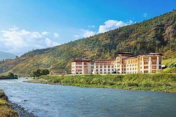 Le Meridien Paro, Riverfront