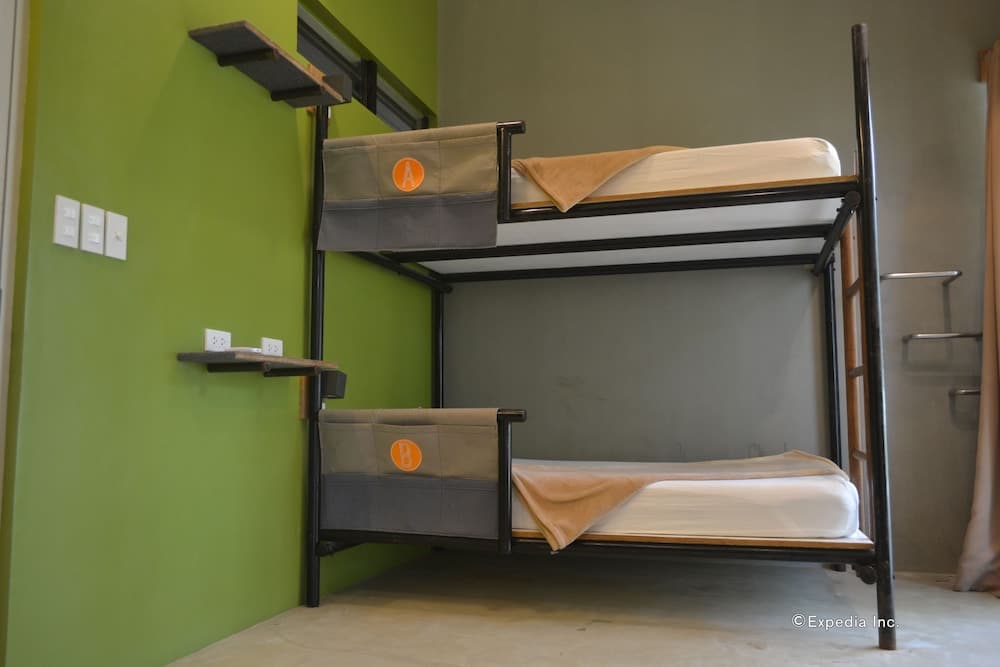 Spin Designer Hostel