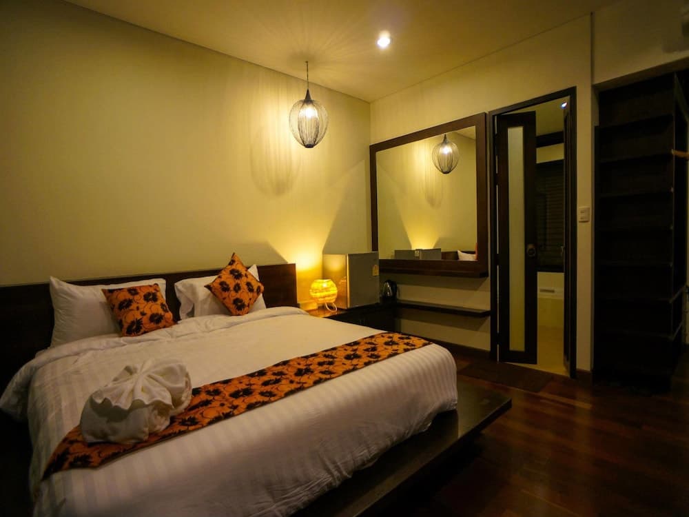 Naraya Riverside Resort