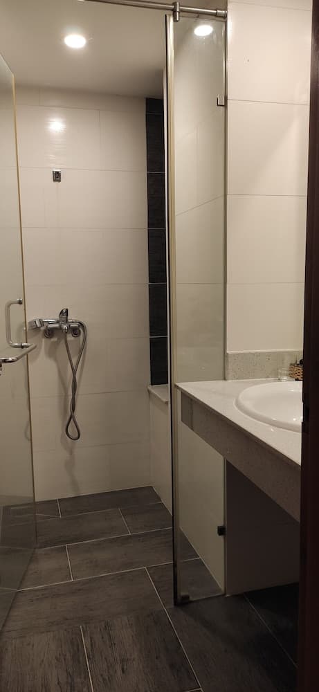 HANZ Huong Mai Hotel