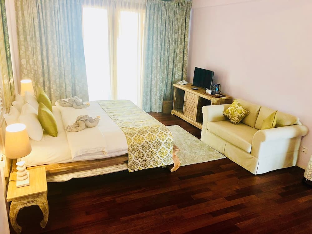 Thaproban Pavilion Resort & Spa