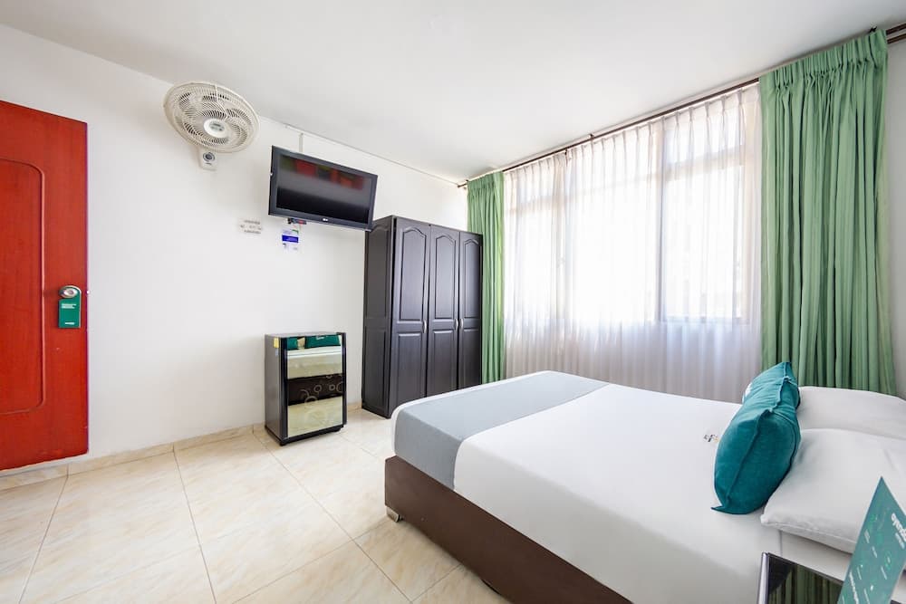 Ayenda Imperio La 16