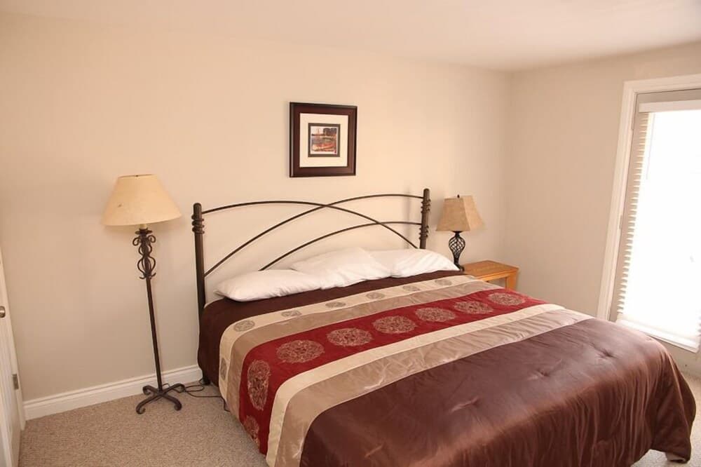 Patterson Kaye Resort on Lake Muskoka