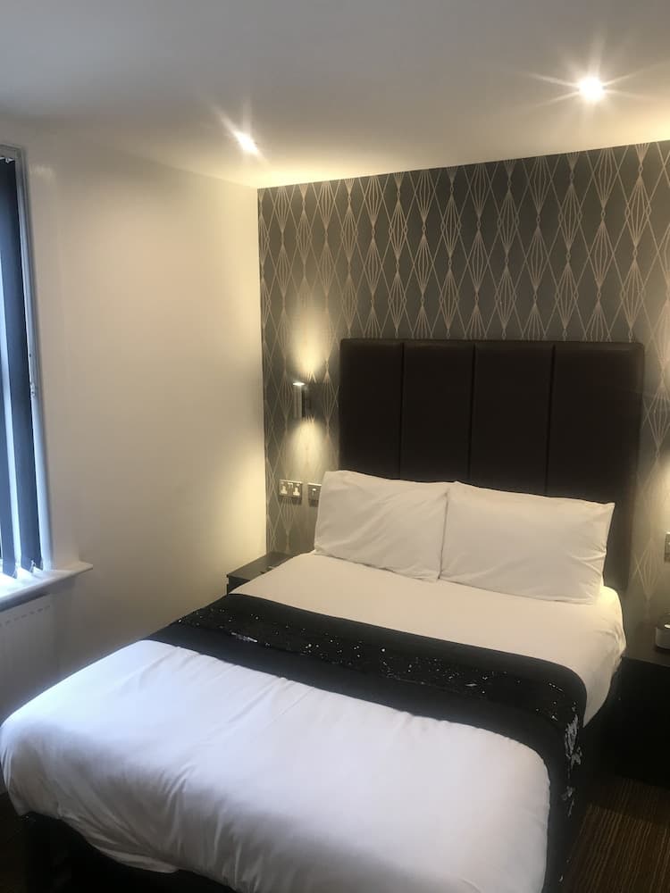 Shores Holiday Apartments