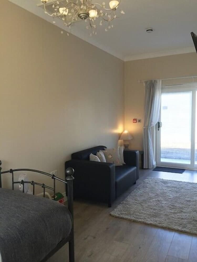 Hillcroft Accommodation