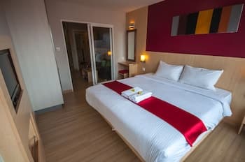 Implace Impact at Msociety Condo