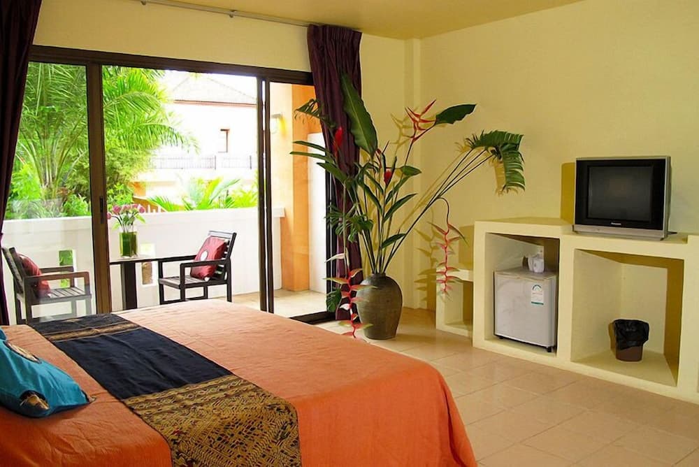 Khaolak Palm Hill Resort