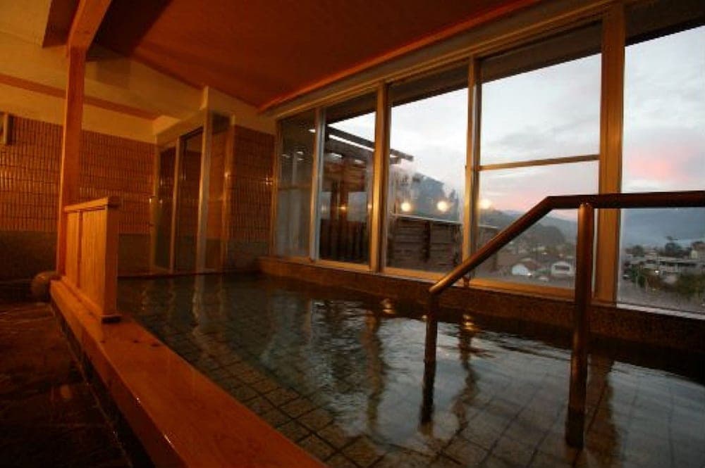 Tsuwano Onsenjuku Wataya