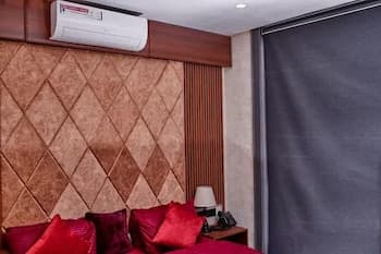 Ridge Ville Apartment by Platinum