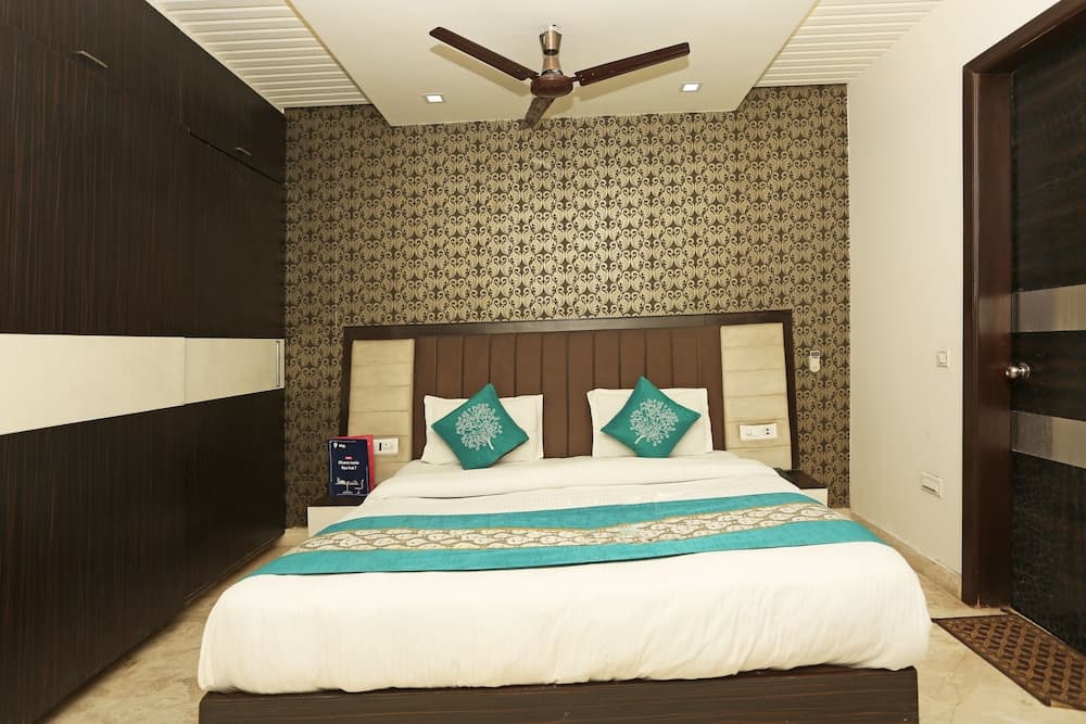 OYO 380 Hotel Atithee Residency