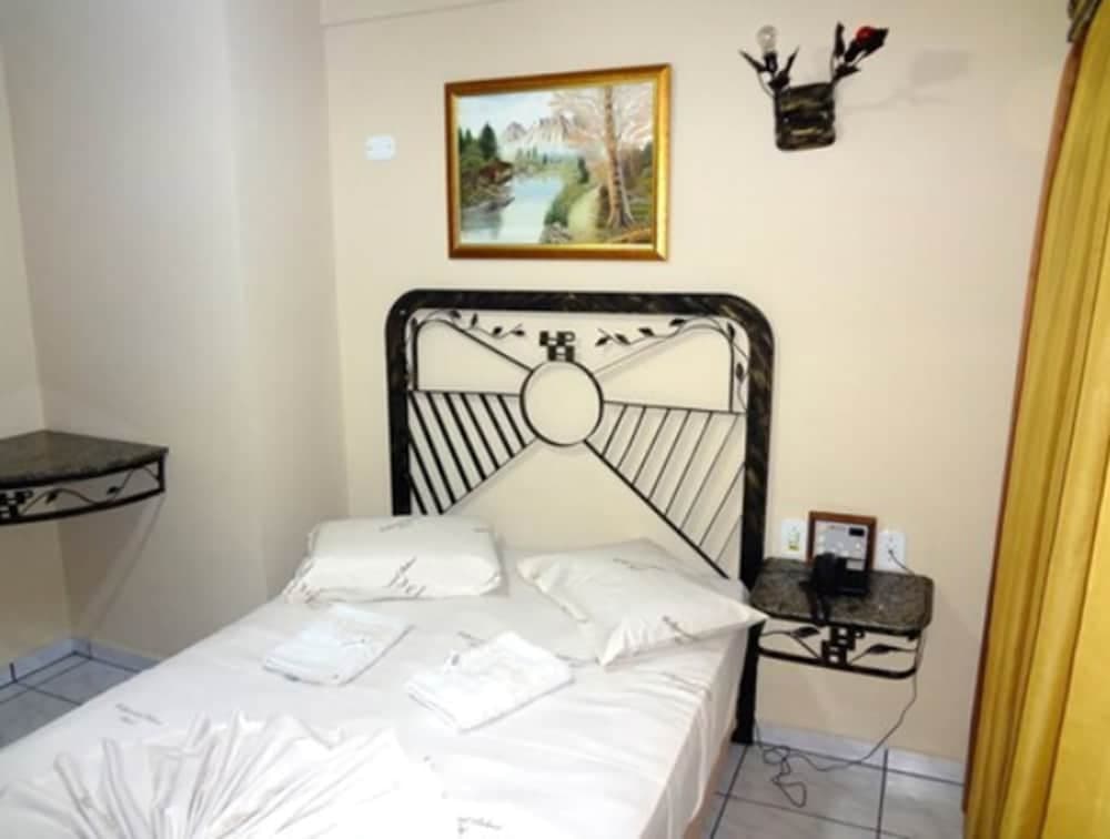 Hollywood Palace Hotel