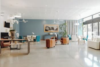 Le Saint Pierre Hotel