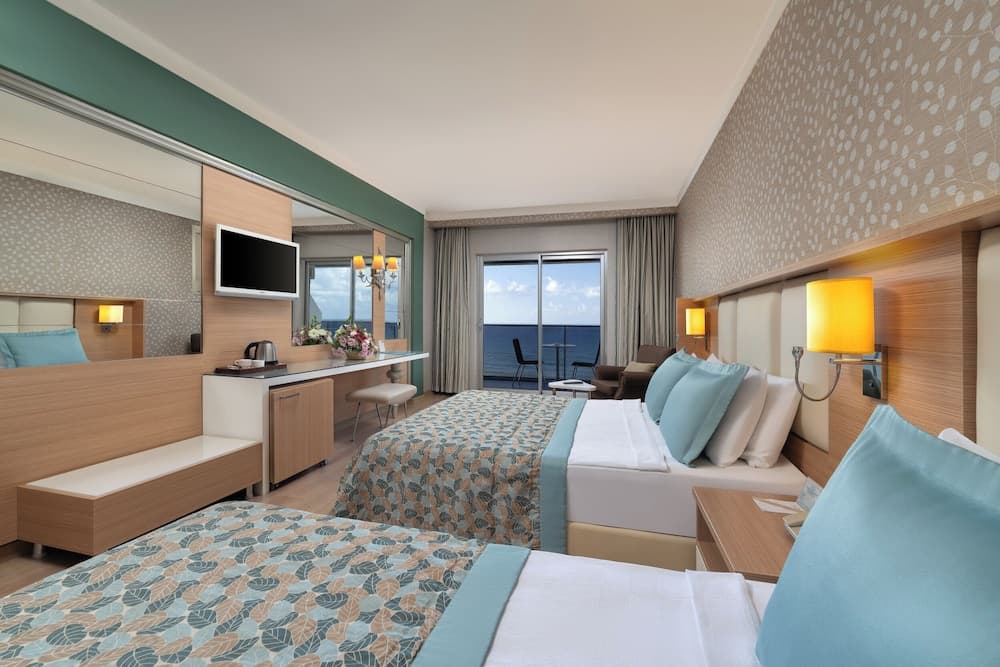 Royal Garden Beach Hotel - All Inclusive