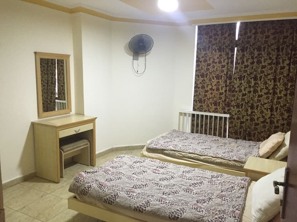 Al Amera Hotel Apartment