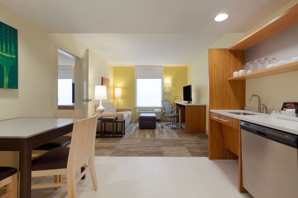 Home2 Suites by Hilton Champaign/Urbana