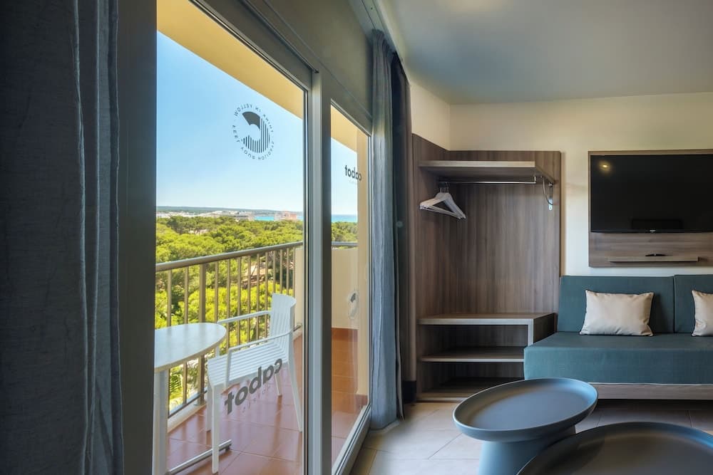 Cabot Tres Torres Apartamentos