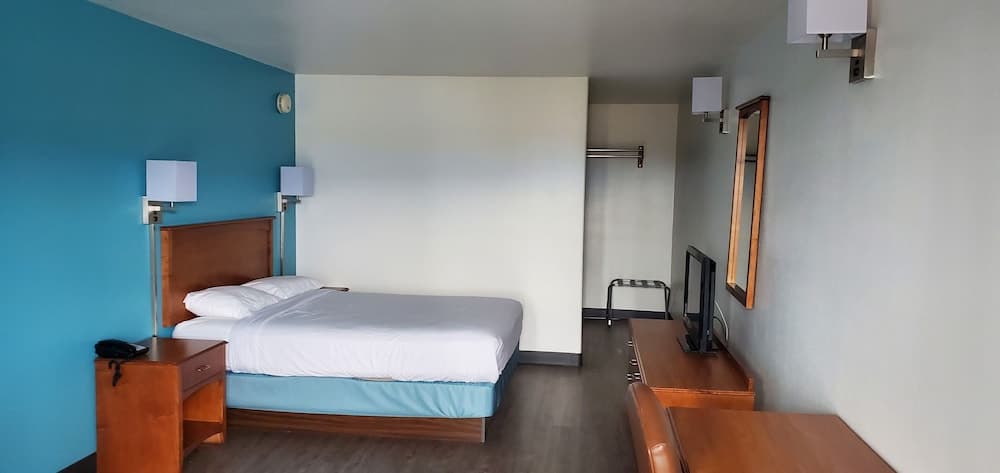 Motel 6 Baker City, OR