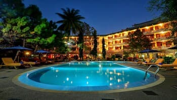 Amazing Kengtong Resort