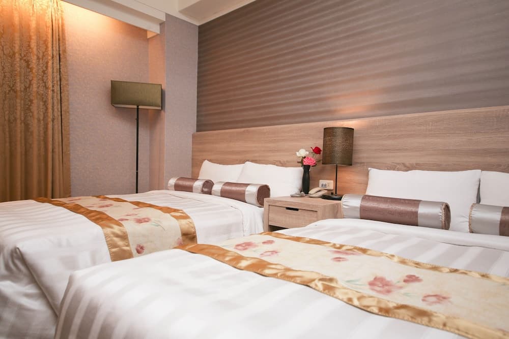 Unique Holiday Hotel