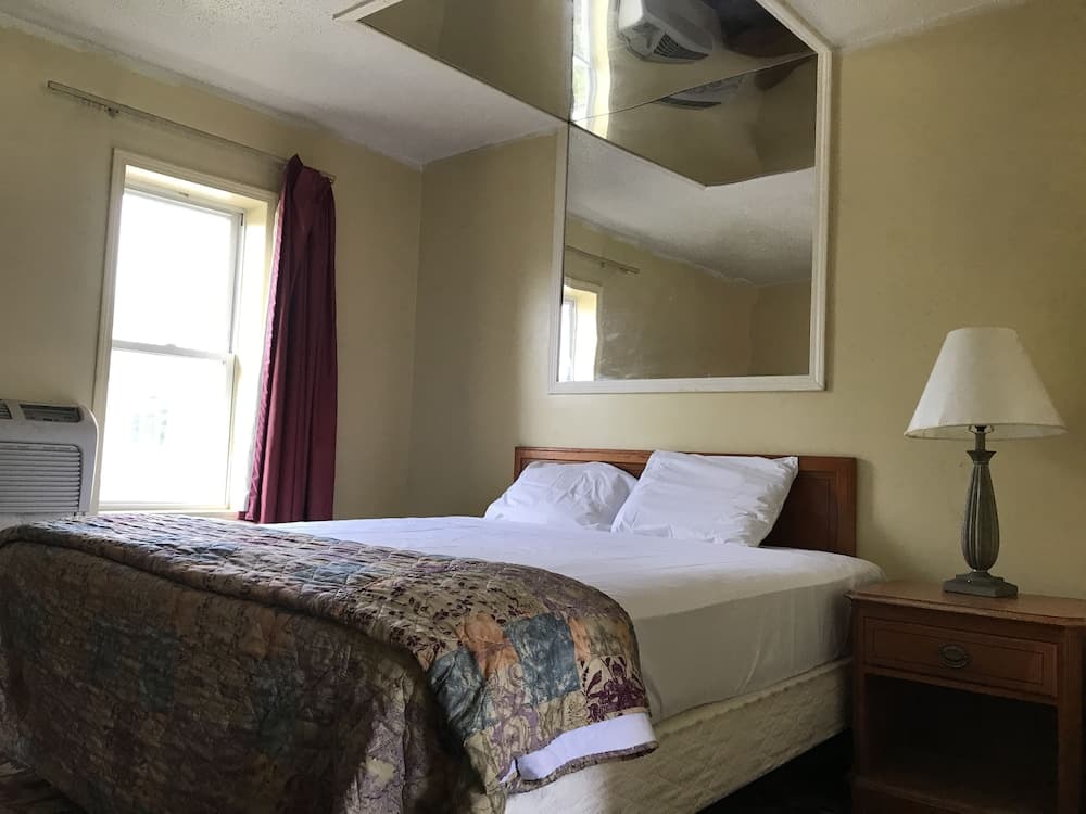 Presidential Inn & Suites