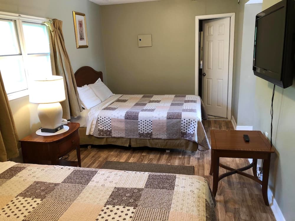 Niagara Inn & Suites
