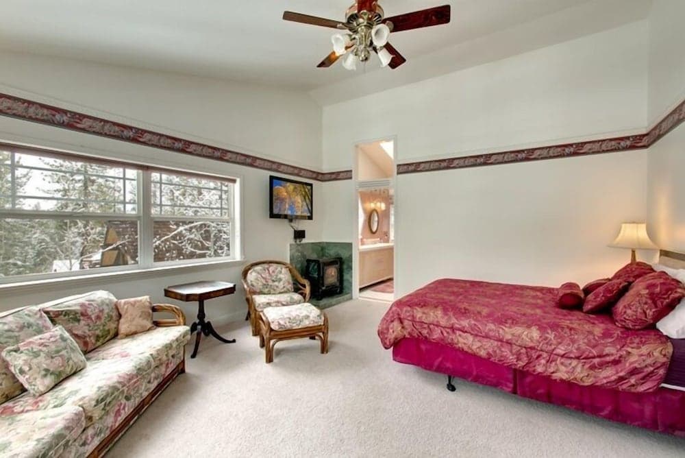 2478 Cold Creek Trail