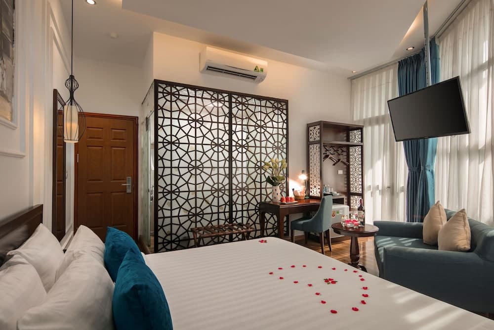 Hanoi Chic Boutique Hotel