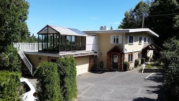 Bayridge Bed and Breakfast