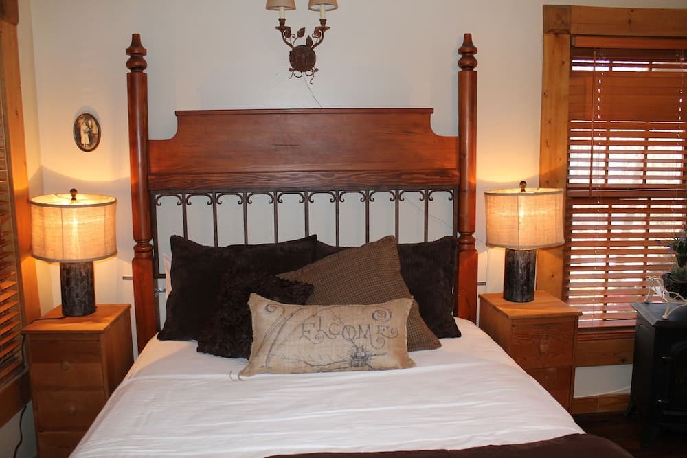 Bear Creek Lodge Cabin Resort