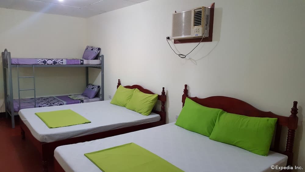 OYO 671 Natua's Cabin