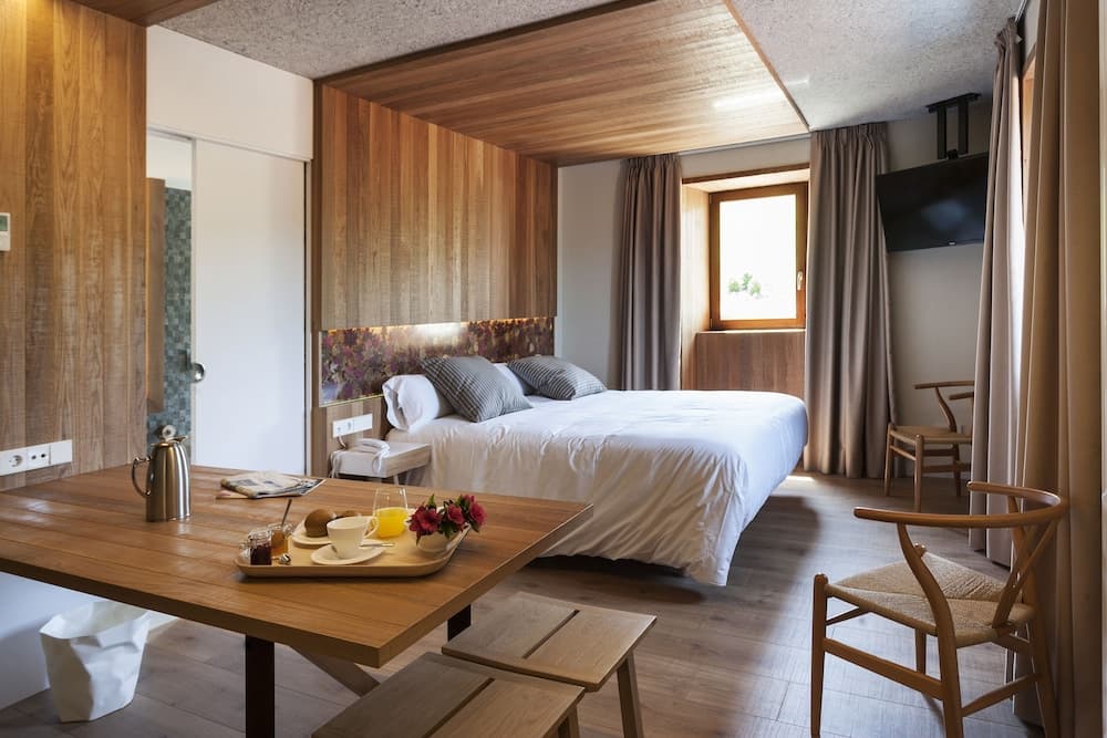 Palacio de Yrisarri by IrriSarri Land