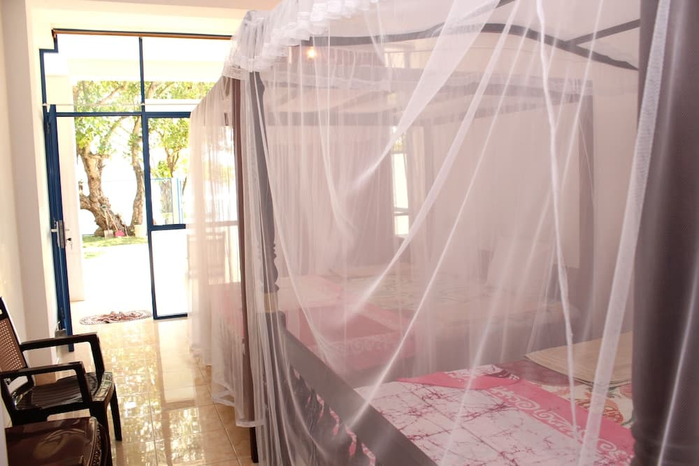 Paradise Beach Resort