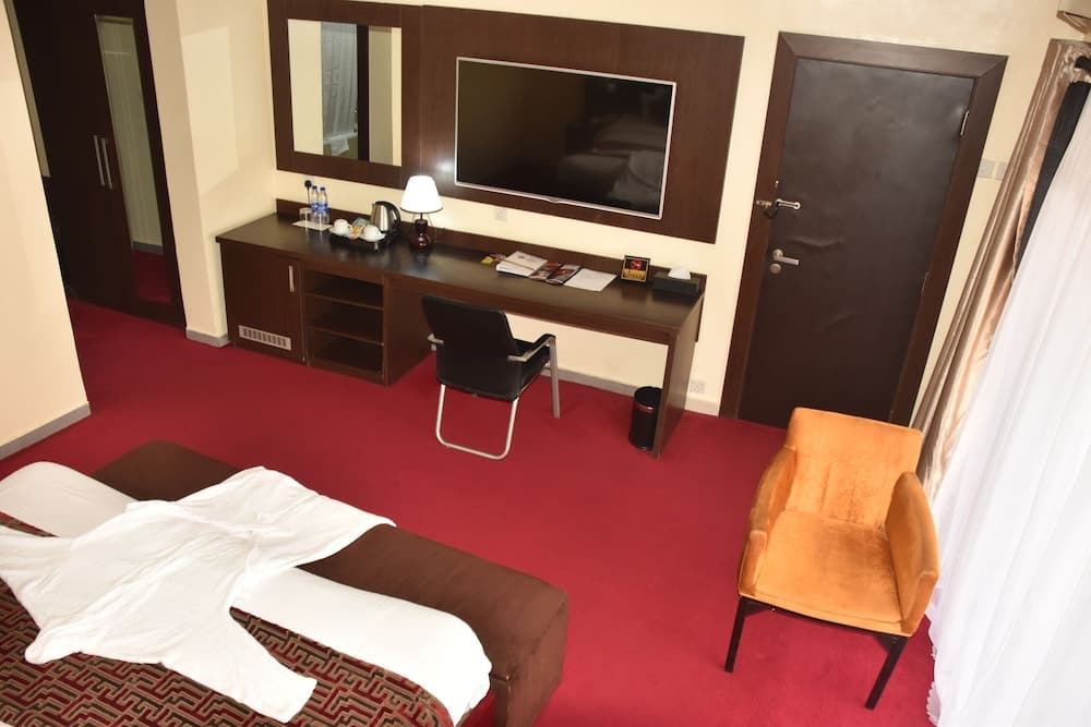 Best Western Plus Elomaz Hotel